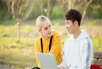 天津口語翻譯淺析同聲傳譯是什么意思？